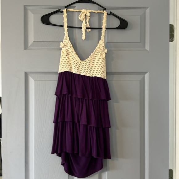 Crocheted halter top. Ivory and purple size M. Bin 8 - Picture 2 of 5